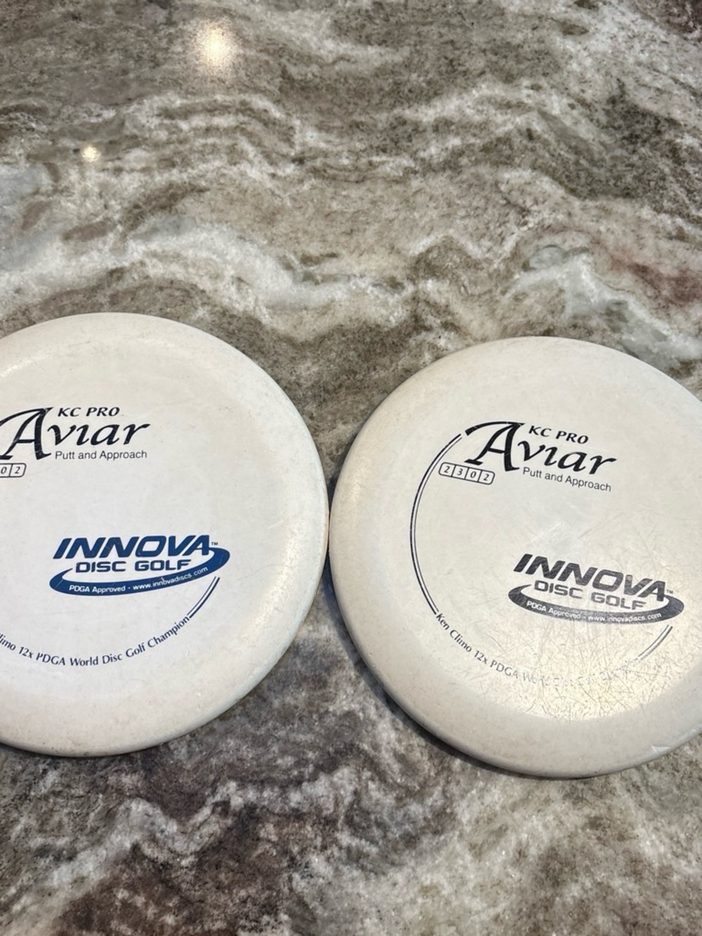 2 Innova KC Pro Aviar Putt and Approach Disc - White